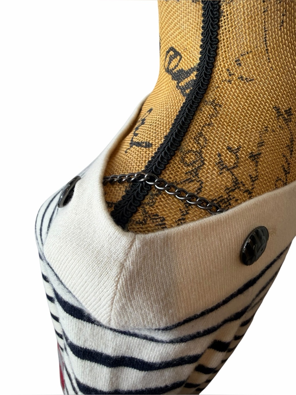 CHANEL 100% Cashmere CC Button Chain Shoulder Breton Sweater FR 40 US 8 - Picture 11 of 15